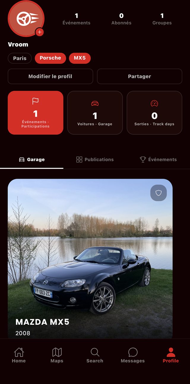 L'onglet Garage d'un profil Vroom, avec la fiche d'une Mazda MX5 de 2008 et les compteurs d'événements, de voitures et de sorties circuit.